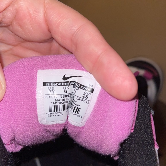 Nike Air Speed Turf 7Y womens 8.5 - Picture 5 of 6